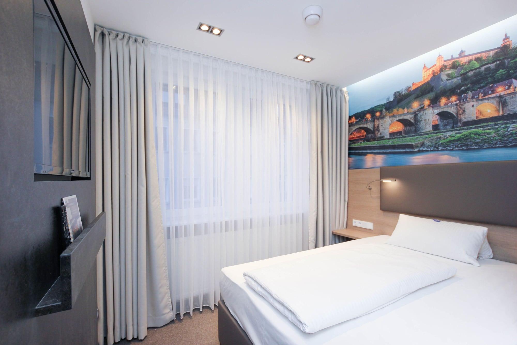 City Hotel Wuerzburg Экстерьер фото